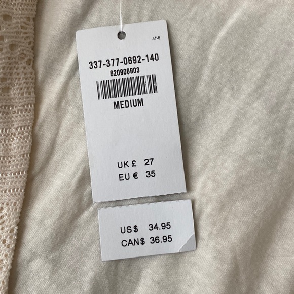 Hollister Ivory Top - Picture 4 of 5